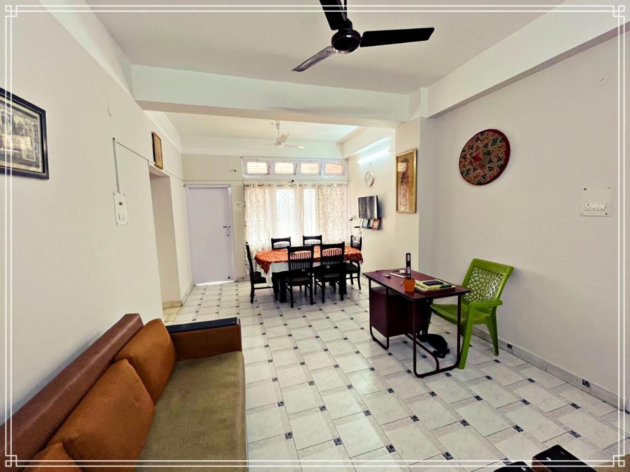 Kanak Laxmi Villa B & B Guváhátí Exteriér fotografie